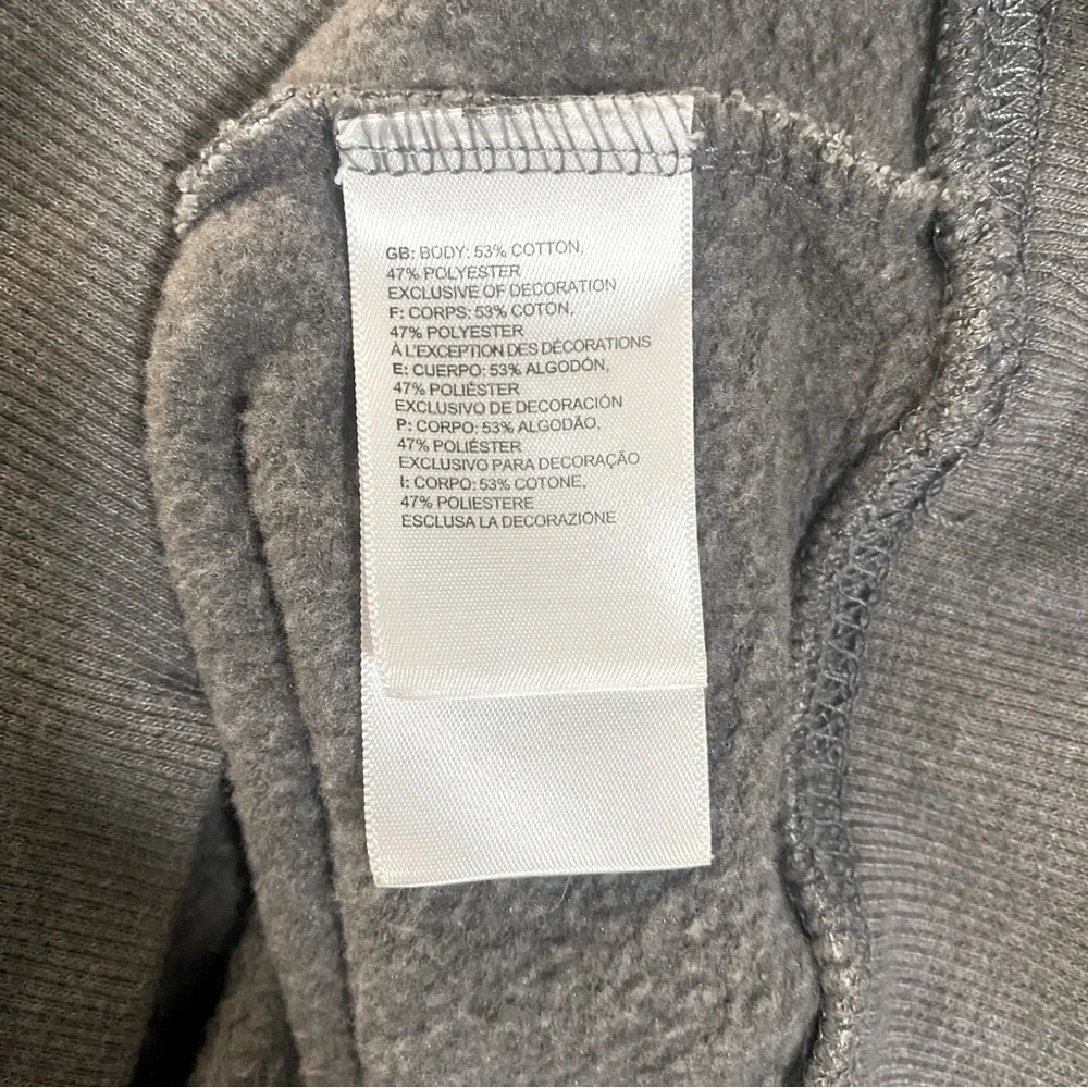 The North Face Men's Half Dome Pullover Hoodie with Front Pouch Pocket Medium